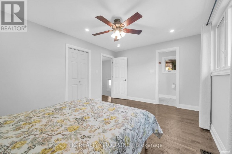 17 PUGSLEY AVENUE, Richmond Hill (Crosby), Ontario, L4C8B6