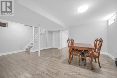 17 PUGSLEY AVENUE Richmond Hill (Crosby) Ontario photo 35