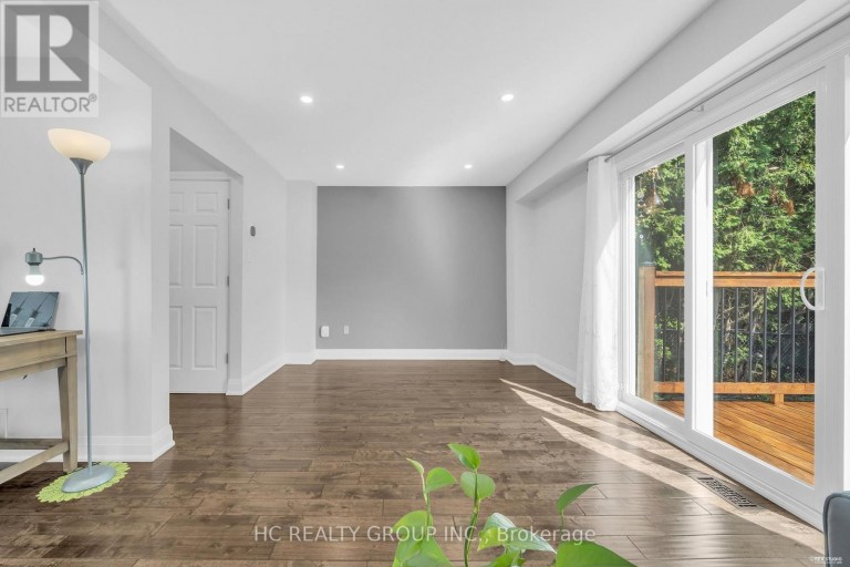 17 PUGSLEY AVENUE, Richmond Hill (Crosby), Ontario, L4C8B6