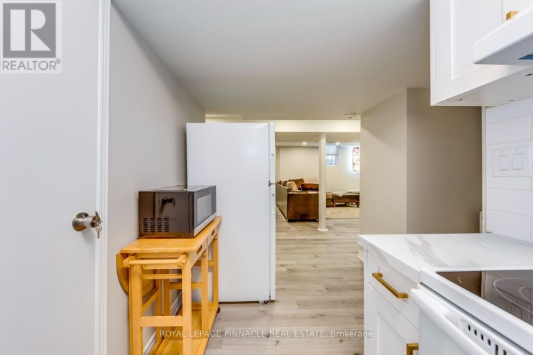 LOWER - 1292 WILLOWBANK TRAIL, Mississauga (Rathwood), Ontario, L4W5M5