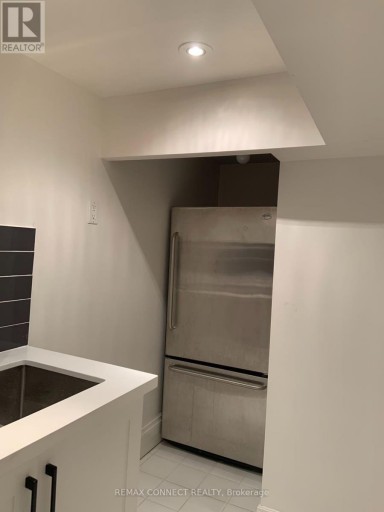 LOWER - 123 BEDFORD ROAD, Toronto (Annex), Ontario, M5R2K6