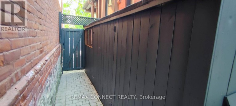 LOWER - 123 BEDFORD ROAD, Toronto (Annex), Ontario, M5R2K6