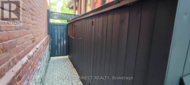 LOWER - 123 BEDFORD ROAD Toronto (Annex) Ontario photo 4