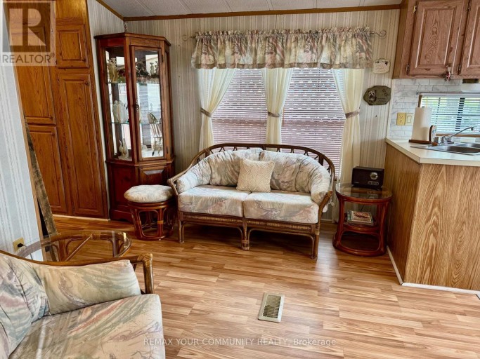 42 - 285 CRYDERMANS 42 SIDE ROAD, Georgina (Baldwin), Ontario, L0E1A0