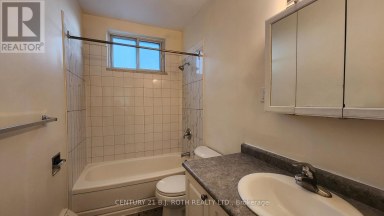 808 - 37 PEEL STREET Barrie (Codrington) Ontario photo 13