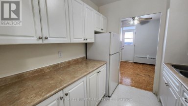 808 - 37 PEEL STREET Barrie (Codrington) Ontario photo 6