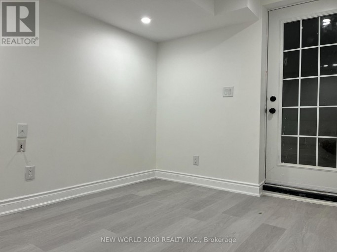 BSMT - 4718 CENTRETOWN WAY, Mississauga (Hurontario), Ontario, L5R0C9