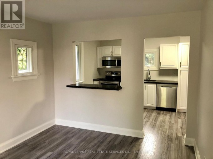 14 AVONHURST ROAD, Toronto (Islington-City Centre West), Ontario, M9A2G8