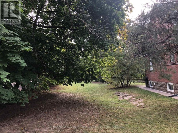 14 AVONHURST ROAD, Toronto (Islington-City Centre West), Ontario, M9A2G8