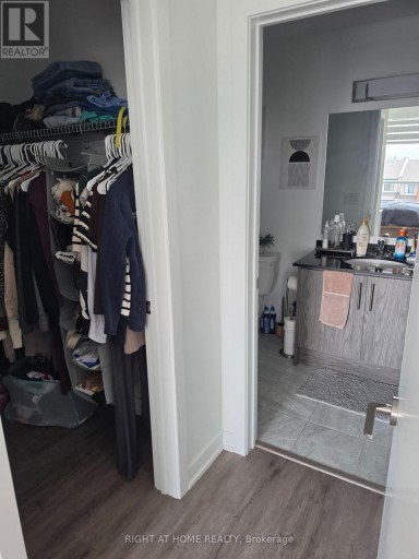 405 - 600 NORTH SERVICE ROAD, Hamilton (Lakeshore), Ontario, L8E0L2