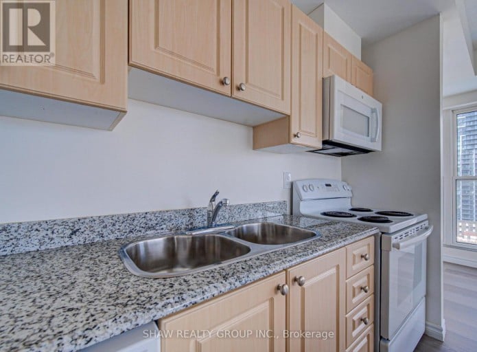 1402 - 135 JAMES STREET S, Hamilton (Corktown), Ontario, L8P2Z6