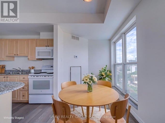 1402 - 135 JAMES STREET S, Hamilton (Corktown), Ontario, L8P2Z6