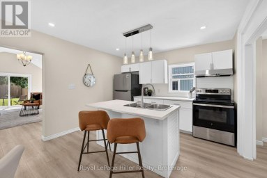 137 REBECCA STREET Stratford Ontario photo 12