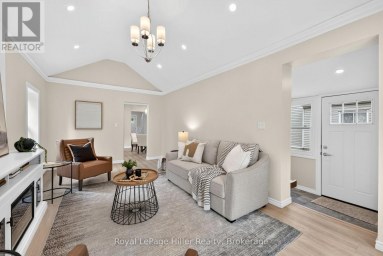 137 REBECCA STREET Stratford Ontario photo 22