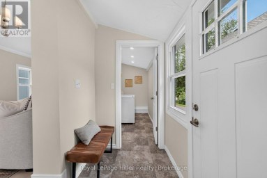 137 REBECCA STREET Stratford Ontario photo 23