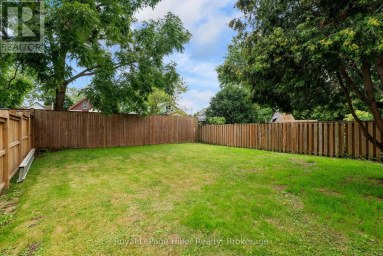 137 REBECCA STREET Stratford Ontario photo 41