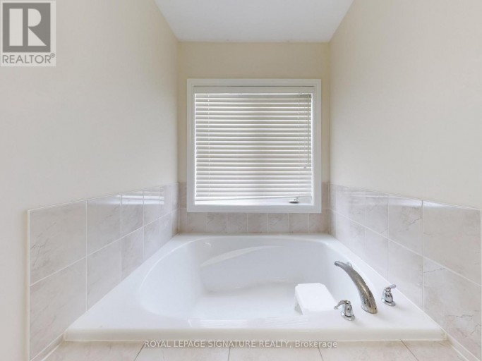 30 WALBROOK ROAD, Brampton (Credit Valley), Ontario, L6X4N4