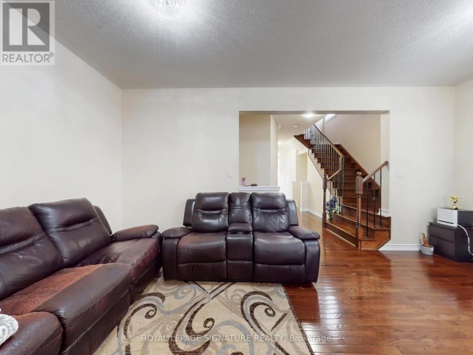 30 WALBROOK ROAD, Brampton (Credit Valley), Ontario, L6X4N4