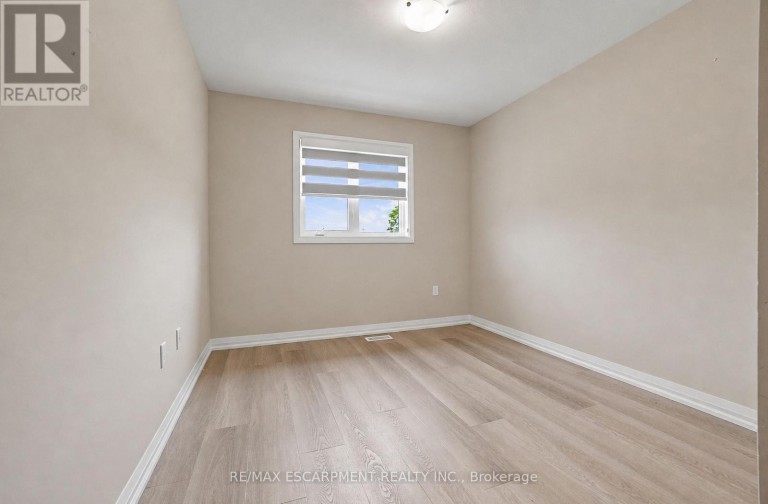 761 BRADFORD AVENUE, Fort Erie (Crescent Park), Ontario, L2A0H3