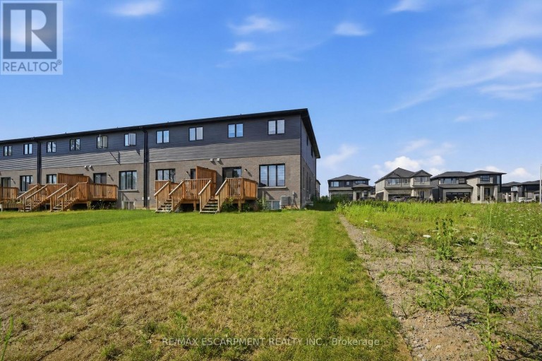761 BRADFORD AVENUE, Fort Erie (Crescent Park), Ontario, L2A0H3