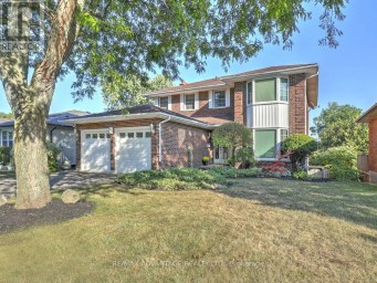 264 SUFFOLK PLACE London North (North K) Ontario photo 1