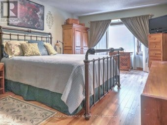 264 SUFFOLK PLACE London North (North K) Ontario photo 21