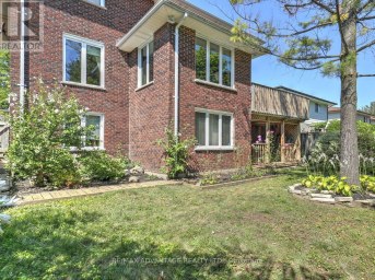 264 SUFFOLK PLACE London North (North K) Ontario photo 3