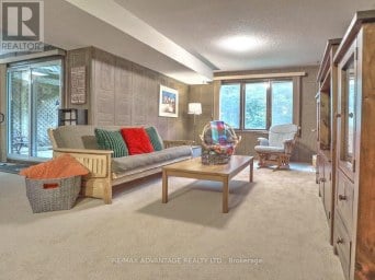 264 SUFFOLK PLACE London North (North K) Ontario photo 33