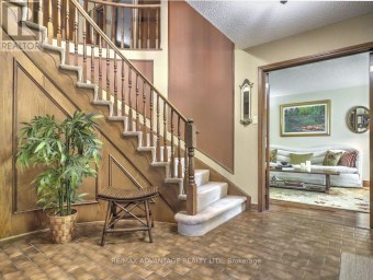 264 SUFFOLK PLACE London North (North K) Ontario photo 8