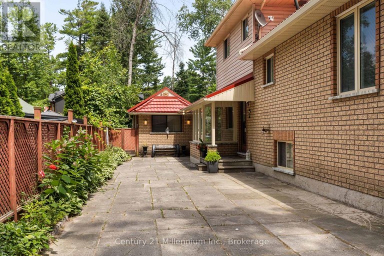49 32ND STREET N, Wasaga Beach, Ontario, L9Z2C4