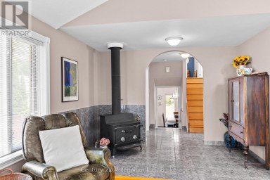 49 32ND STREET N Wasaga Beach Ontario photo 9
