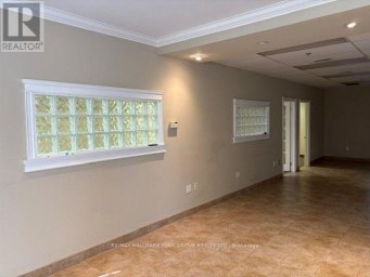 4 - 2 VATA COURT Aurora (Aurora Village) Ontario photo 7