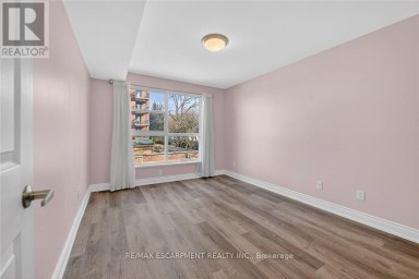 303 - 19 LAKE AVENUE S Hamilton (Stoney Creek) Ontario photo 26