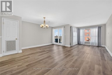 303 - 19 LAKE AVENUE S Hamilton (Stoney Creek) Ontario photo 7