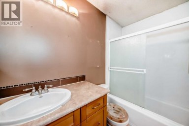 243 Erin Meadow Close Calgary Alberta photo 24