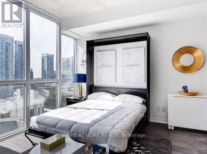 1111 - 88 BLUE JAYS WAY, Toronto (Waterfront Communities), Ontario, M5V0L7