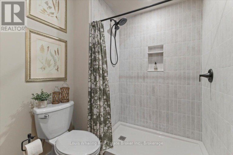 034404 5TH NDR SIDE ROAD, West Grey, Ontario, N0G1S0