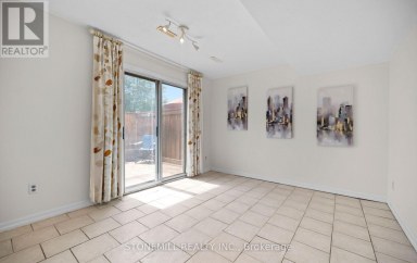 30 - 7340 COPENHAGEN ROAD Mississauga (Meadowvale) Ontario photo 8