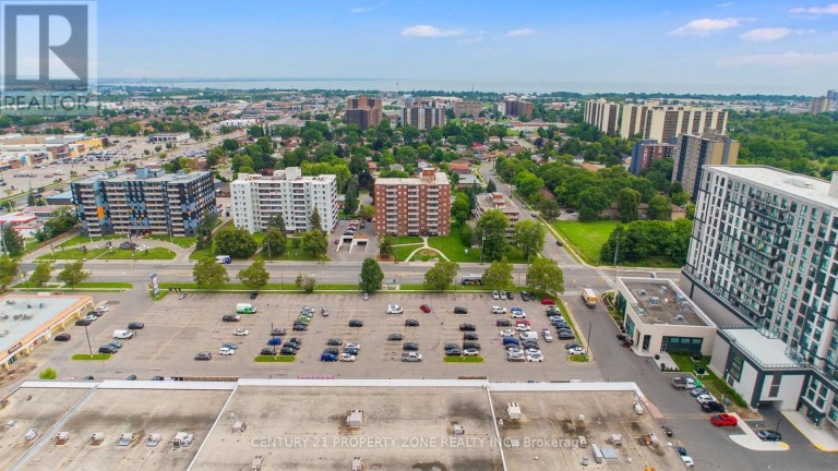 105 - 851 QUEENSTON ROAD, Hamilton (Stoney Creek), Ontario, L8G1B4