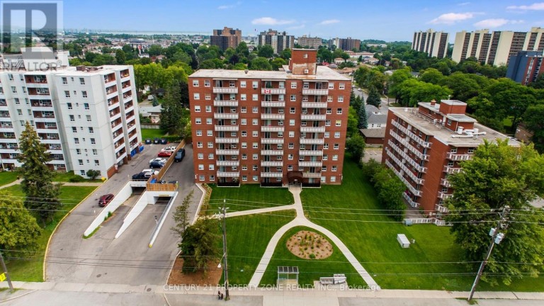 105 - 851 QUEENSTON ROAD, Hamilton (Stoney Creek), Ontario, L8G1B4