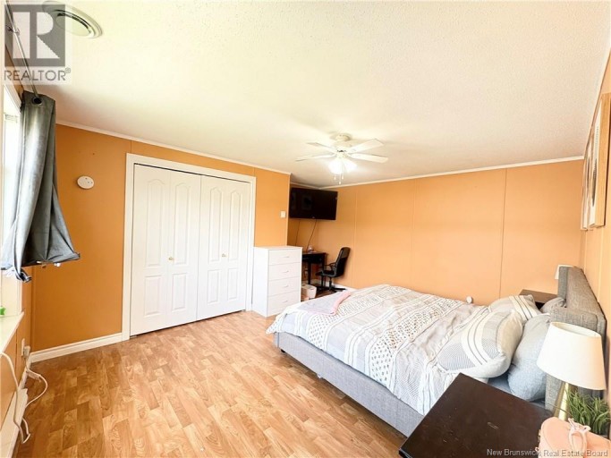 5 Amos Street, Miramichi, New Brunswick, E1V7V4