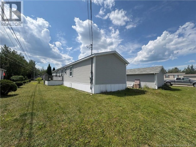 5 Amos Street, Miramichi, New Brunswick, E1V7V4