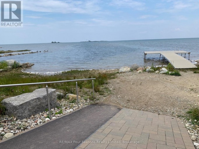 102 - 4 COVE COURT, Collingwood, Ontario, L9Y0Y6