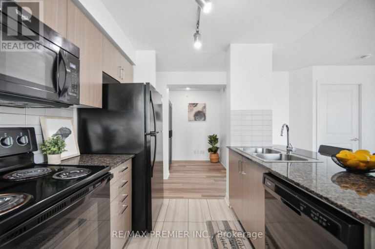 312 - 80 ESTHER LORRIE DRIVE, Toronto (West Humber-Clairville), Ontario, M9W0C6