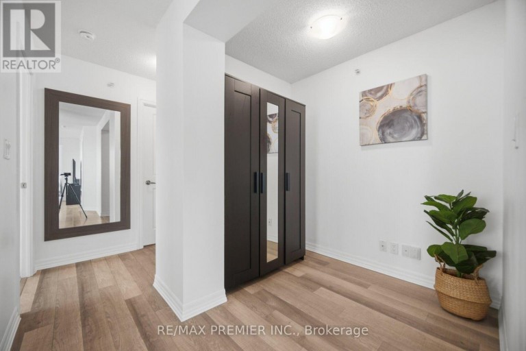 312 - 80 ESTHER LORRIE DRIVE, Toronto (West Humber-Clairville), Ontario, M9W0C6