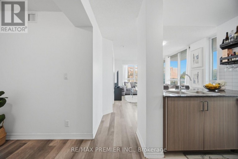 312 - 80 ESTHER LORRIE DRIVE, Toronto (West Humber-Clairville), Ontario, M9W0C6