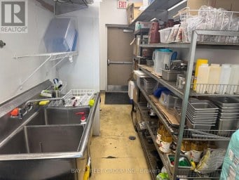 D111 - 15480 BAYVIEW AVENUE Aurora (Bayview Wellington) Ontario photo 10