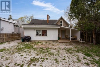 246 MARY STREET Orillia Ontario photo 11