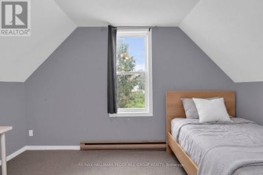 246 MARY STREET Orillia Ontario photo 6