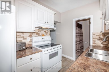 246 MARY STREET Orillia Ontario photo 9